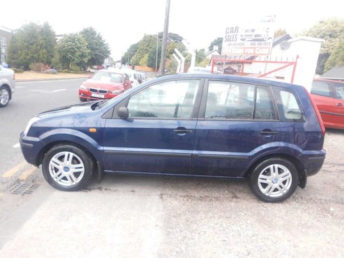 Ford Fusion 2004