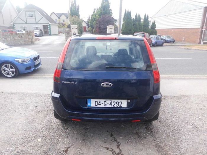 Ford Fusion 2004