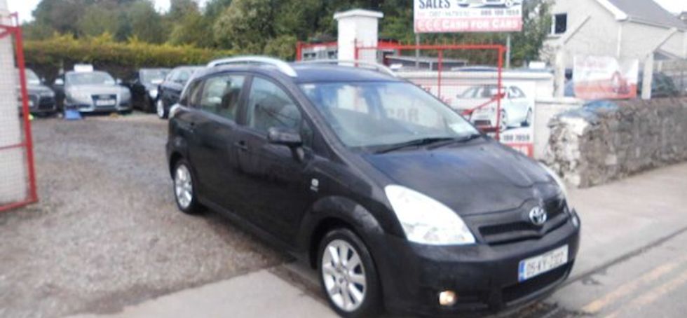 Toyota Corolla Verso 2005