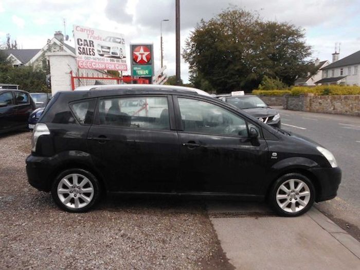 Toyota Corolla Verso 2005
