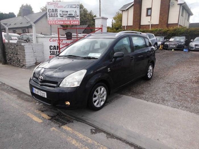 Toyota Corolla Verso 2005