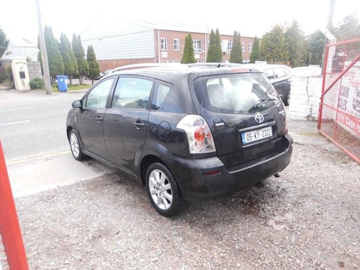 Toyota Corolla Verso 2005