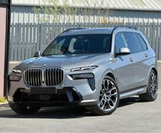 BMW X7 2025