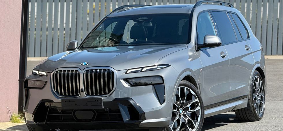 BMW X7 2025