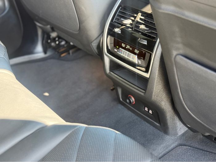 BMW X7 2025