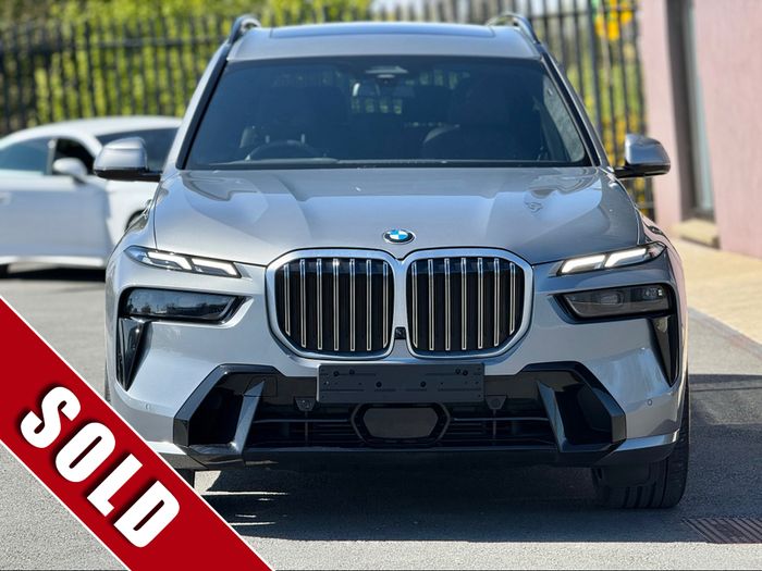 BMW X7 2025