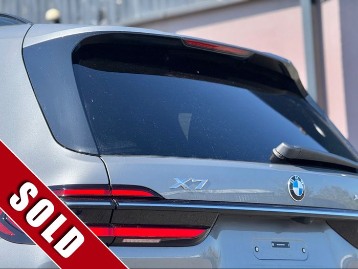 BMW X7 2025