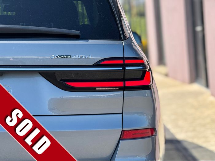 BMW X7 2025