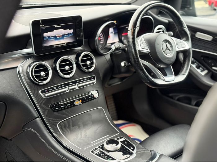Mercedes-Benz GLC-Class 2018