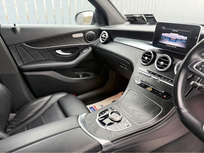 Mercedes-Benz GLC-Class 2018