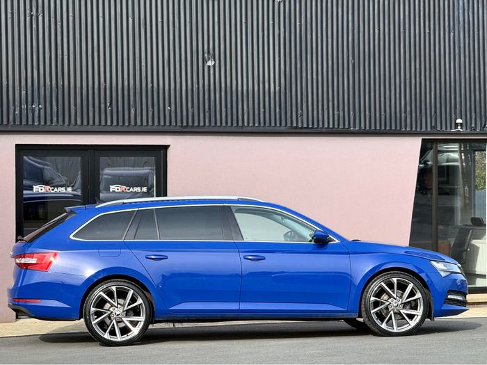 Skoda Superb 2022