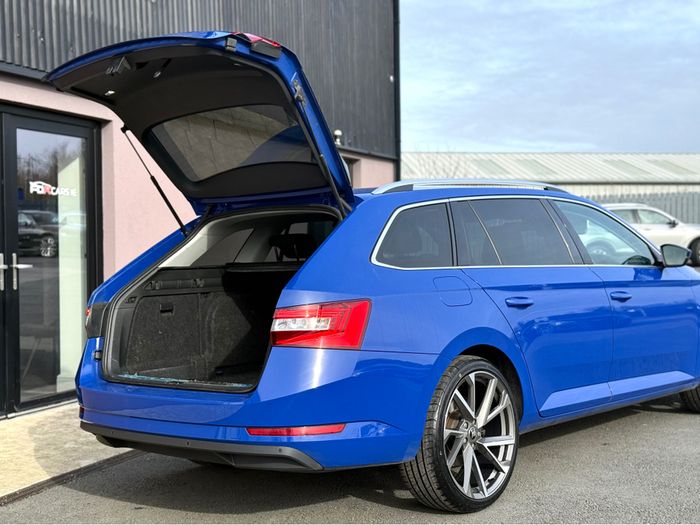 Skoda Superb 2022