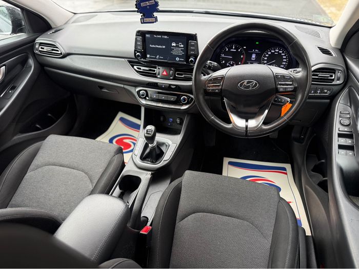 Hyundai i30 2022