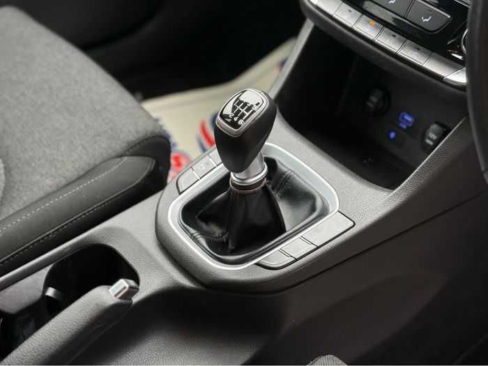 Hyundai i30 2022