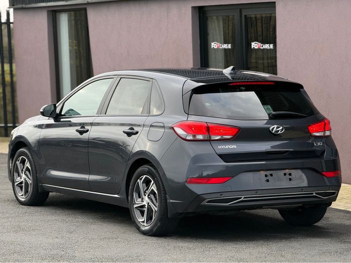 Hyundai i30 2022
