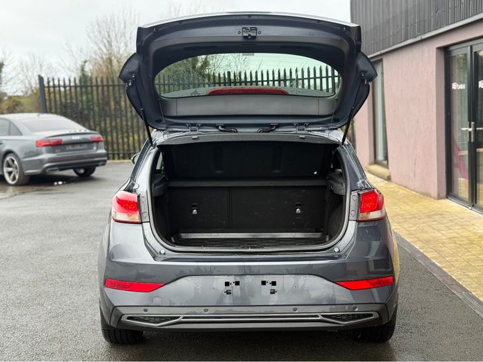 Hyundai i30 2022
