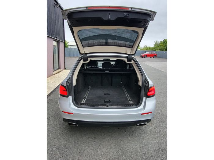 BMW 5 Series 2020
