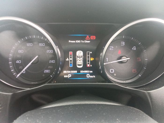 Jaguar XE 2016