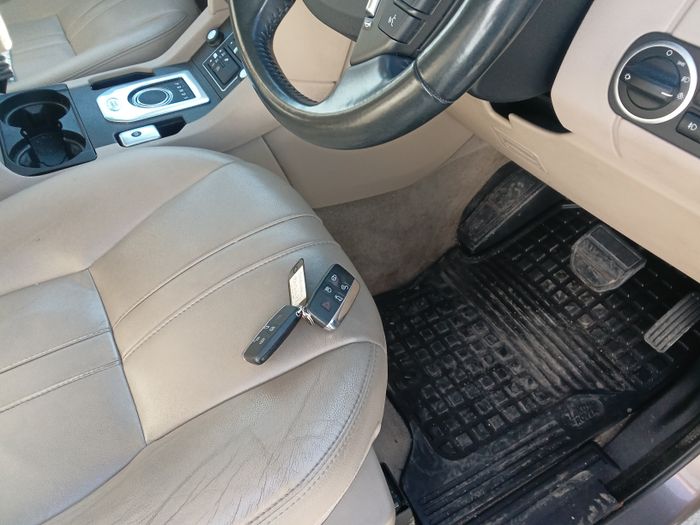 Land Rover Discovery 2016
