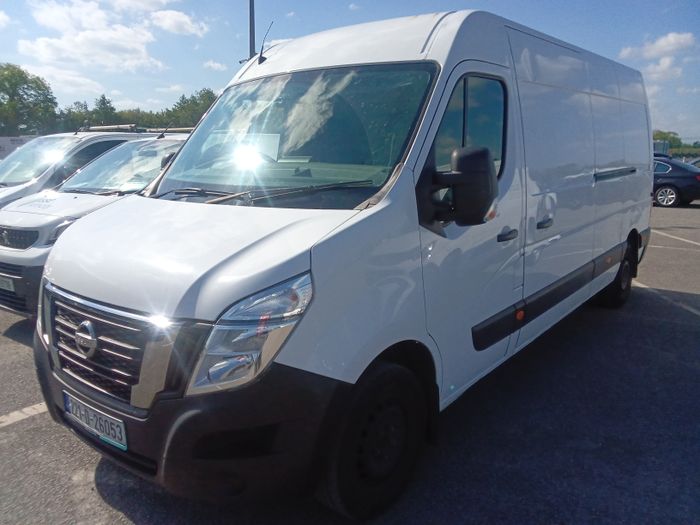 Nissan Interstar 2022