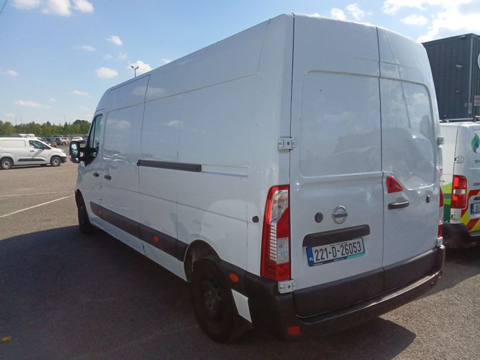 Nissan Interstar 2022