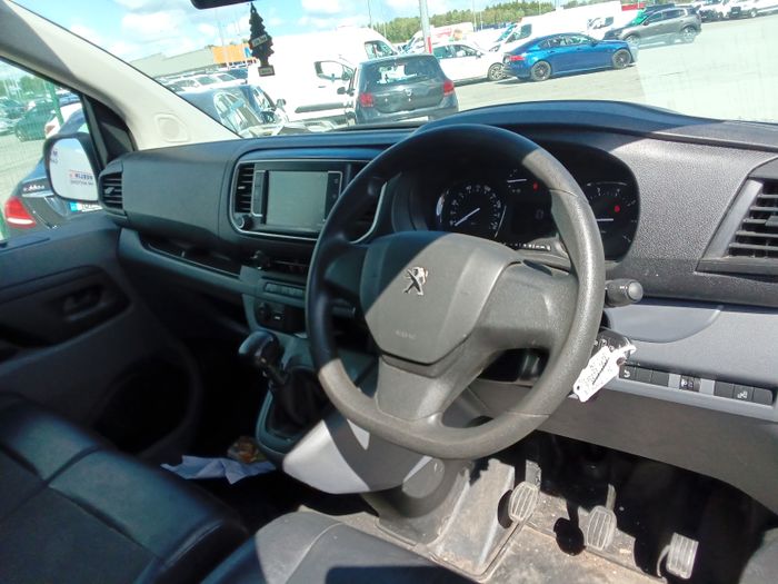 Peugeot Expert 2021