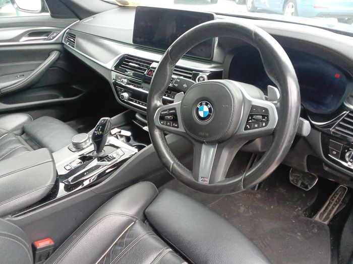 BMW 5 Series 2022