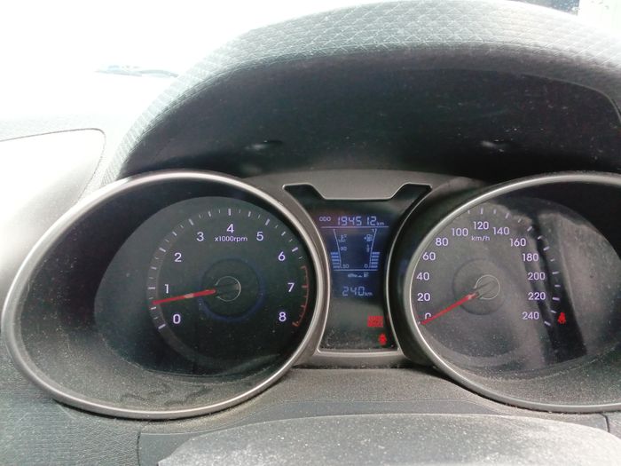 Hyundai Veloster 2013