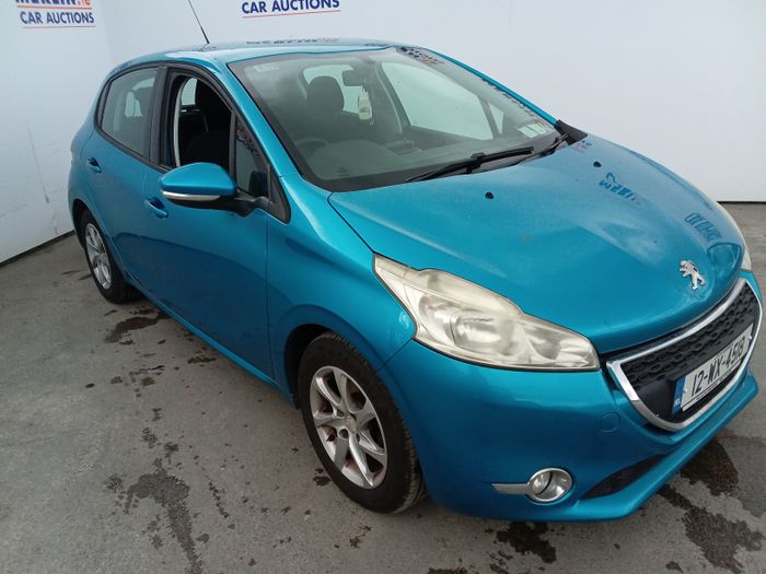Peugeot 208 2012