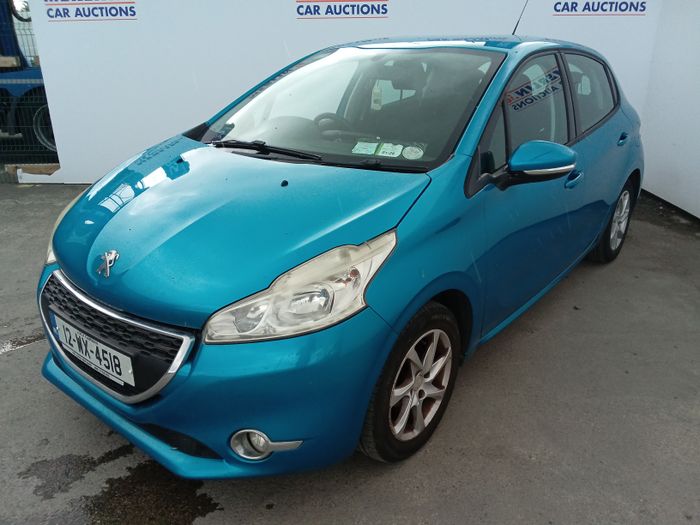 Peugeot 208 2012