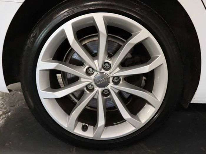 Audi A4 2019