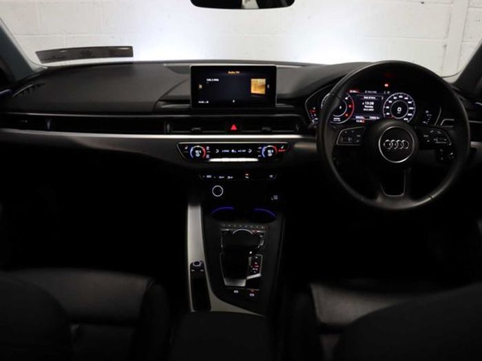 Audi A4 2019