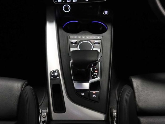 Audi A4 2019