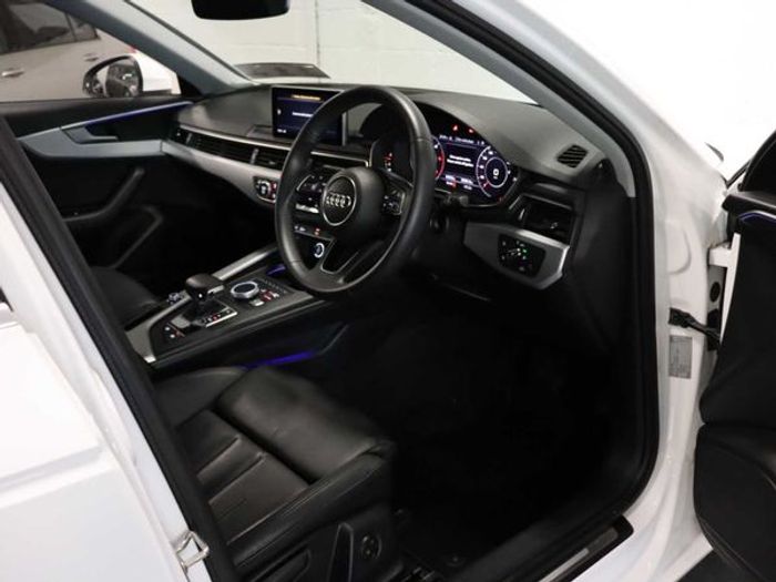 Audi A4 2019