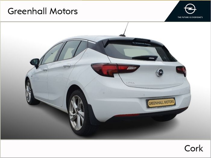 Opel Astra 2021