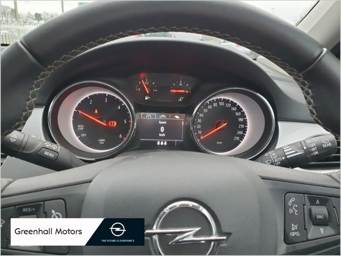 Opel Astra 2021