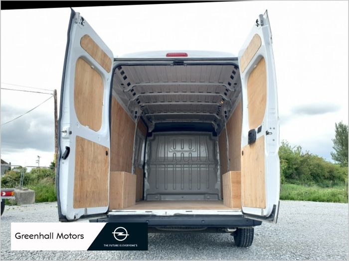 Opel Movano 2024