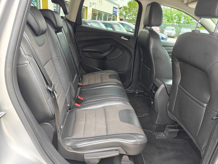 Ford Kuga 2016