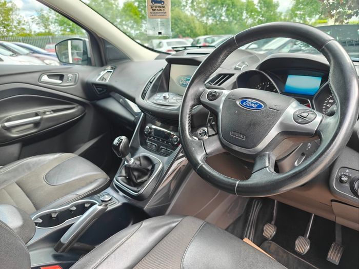 Ford Kuga 2016