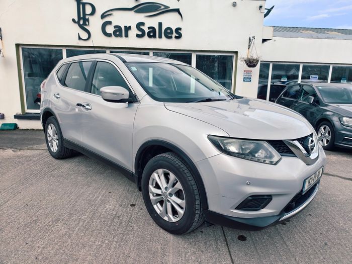 Nissan X-Trail 2015