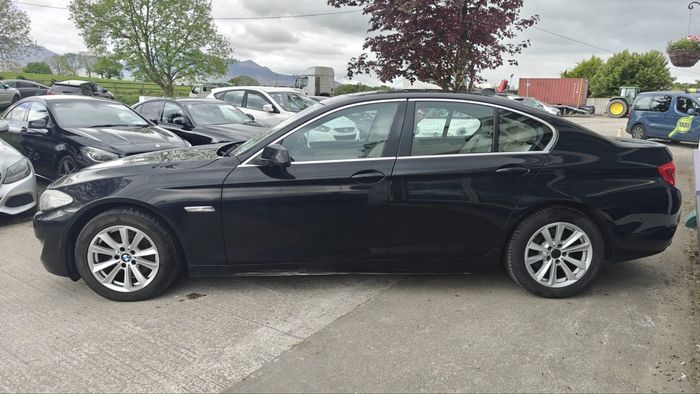 BMW 5 Series 2011