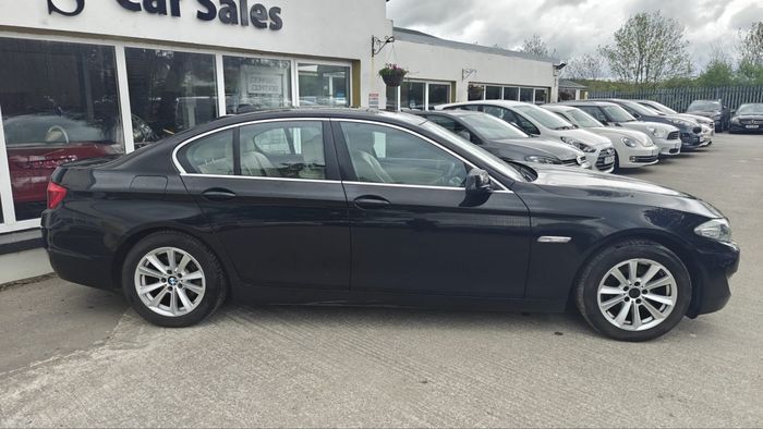 BMW 5 Series 2011