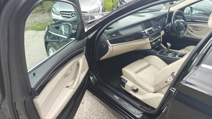 BMW 5 Series 2011