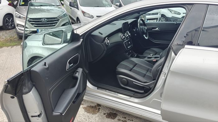 Mercedes-Benz CLA 2018