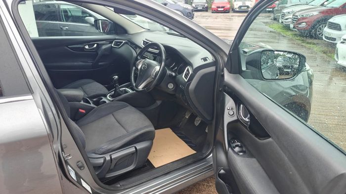 Nissan QASHQAI 2015