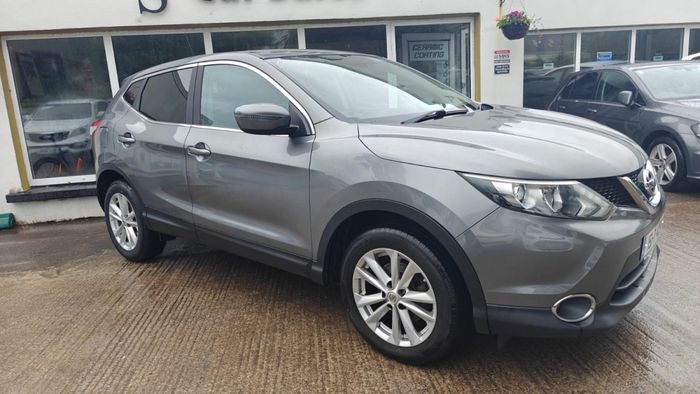Nissan QASHQAI 2015
