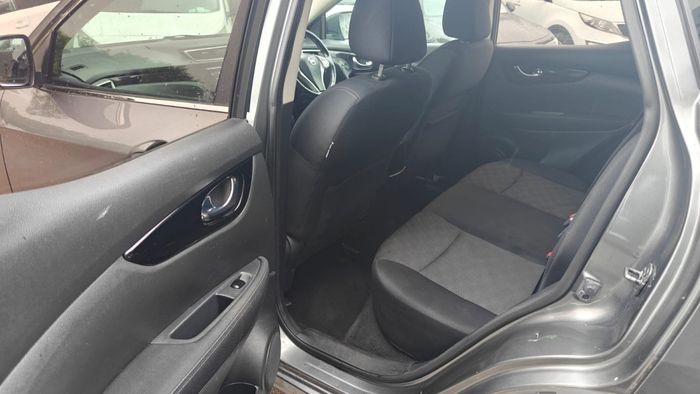 Nissan QASHQAI 2015