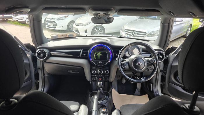 MINI Cooper 2015