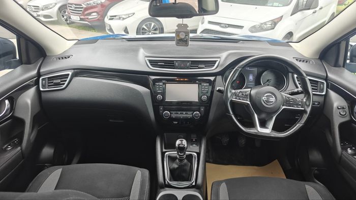 Nissan QASHQAI 2018