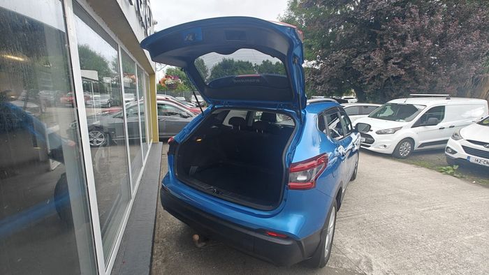 Nissan QASHQAI 2018